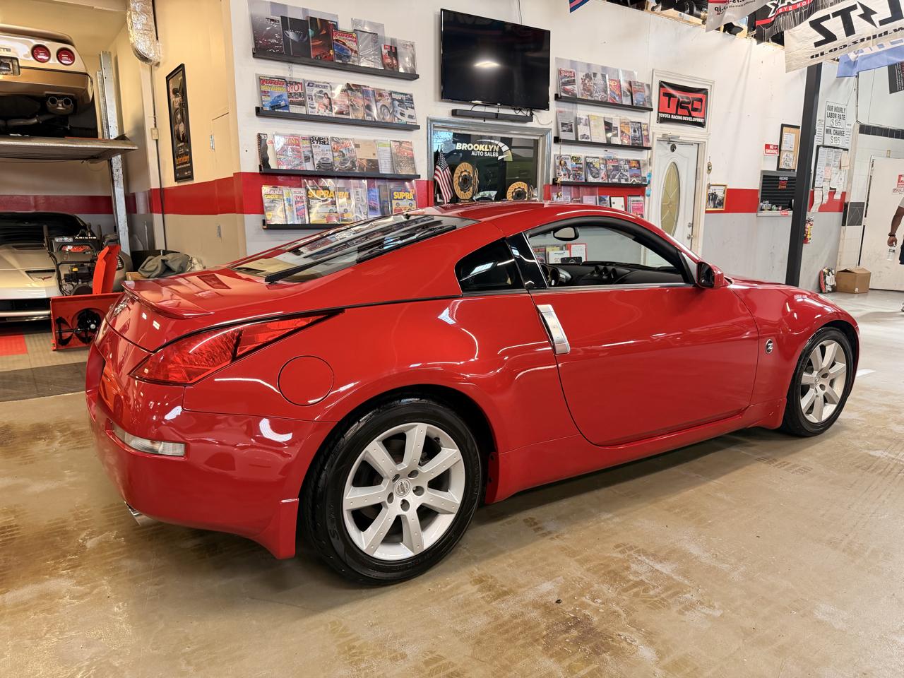 Nissan 350Z photo 5