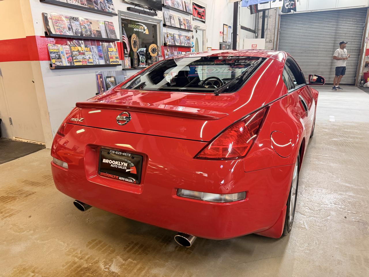 Nissan 350Z photo 6