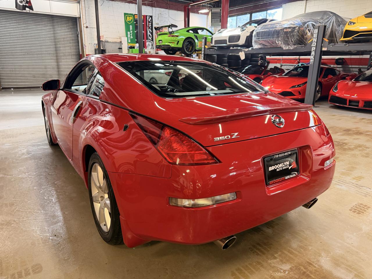 Nissan 350Z photo 8