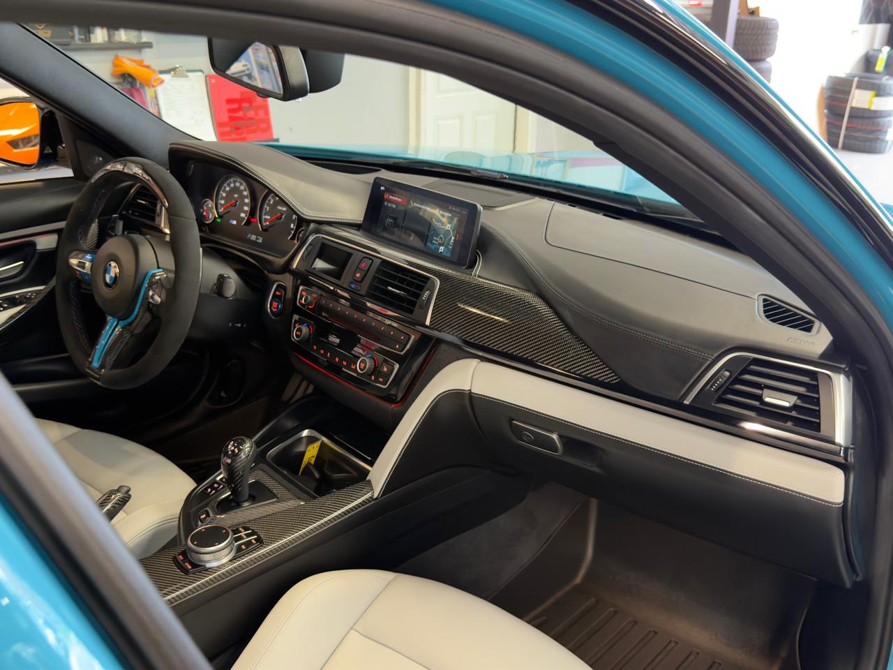 BMW M3 photo 22