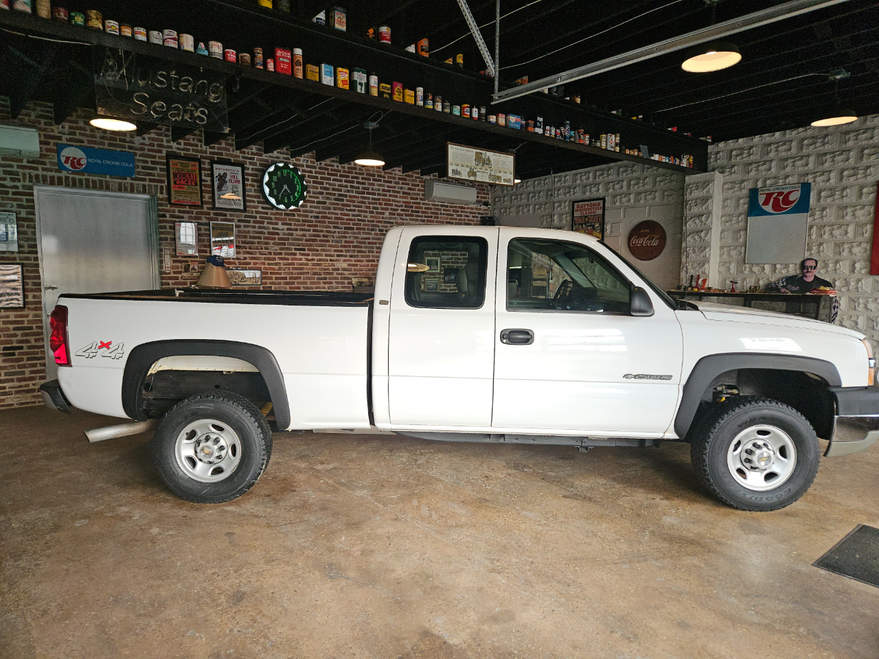 2003 Chevrolet Silverado 2500HD LT Ext. Cab Short Bed 4WD