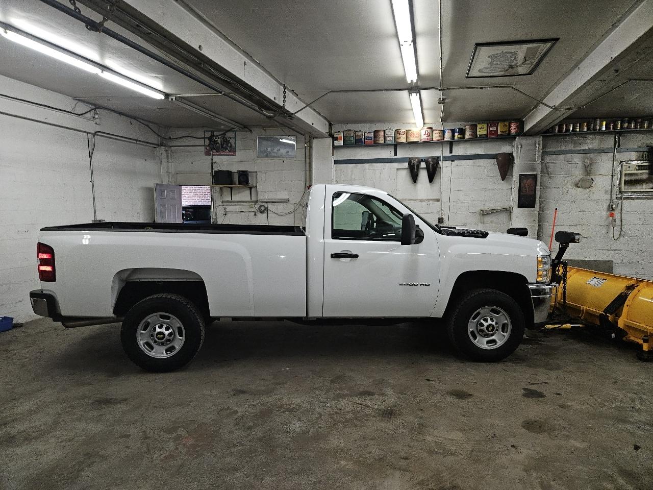 2011 Chevrolet Silverado 2500HD Work Truck Long Box 4WD