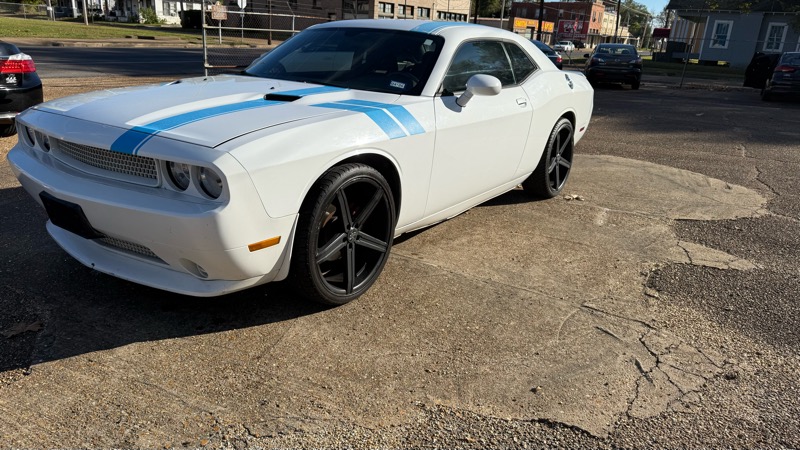 Dodge Challenger 2dr Cpe SXT 2013