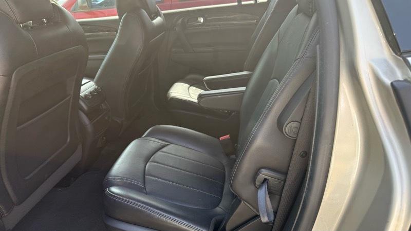 Buick Enclave  2017