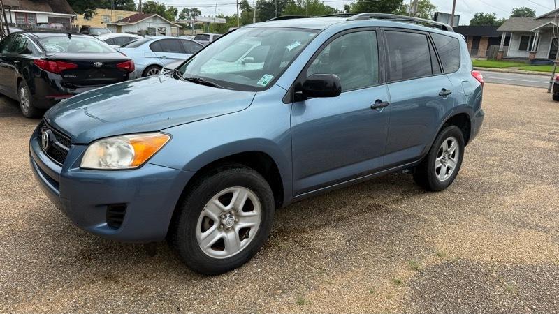 Toyota RAV4  2010