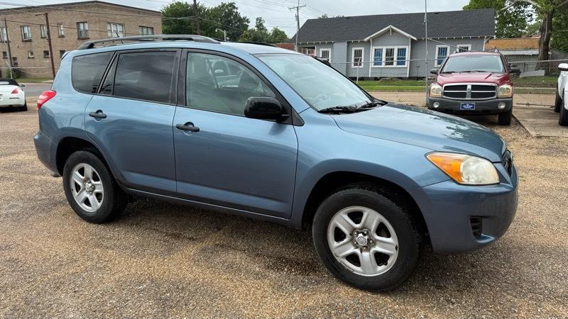 Toyota RAV4  2010