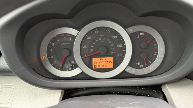 Toyota RAV4  2010