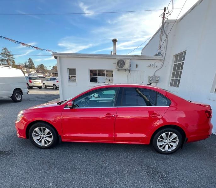 Volkswagen Jetta SE 6A 2015