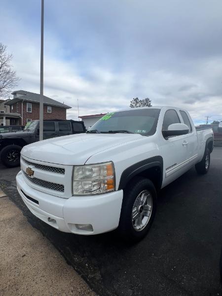 Chevrolet Silverado 1500 LT Ext. Cab 4WD 2011