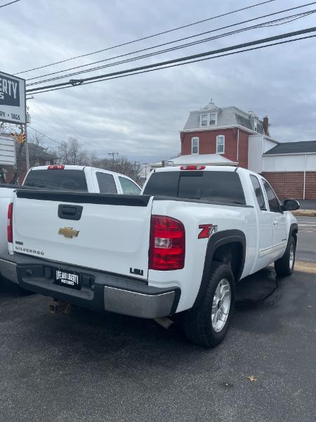 Chevrolet Silverado 1500 LT Ext. Cab 4WD 2011