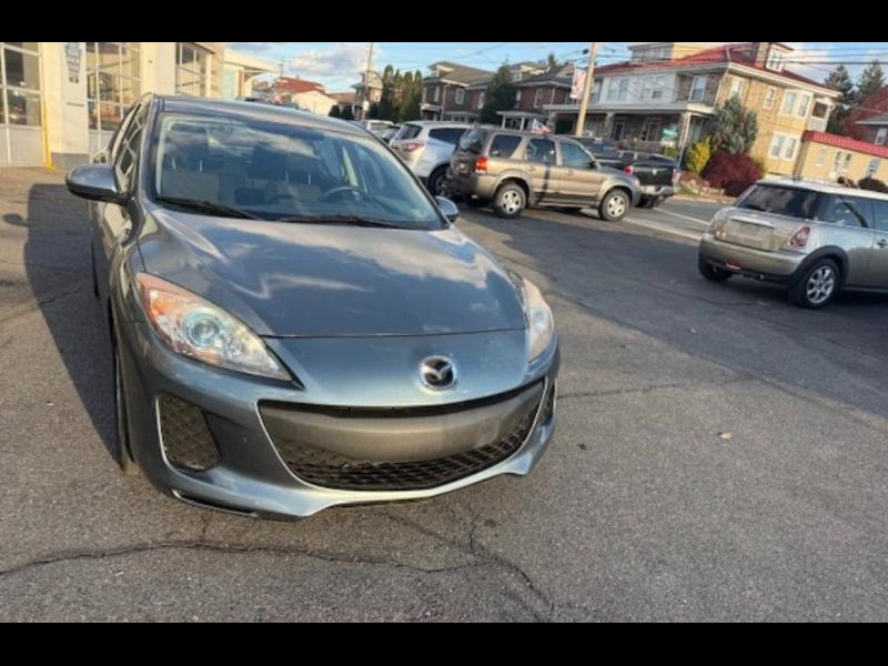 2012 Mazda MAZDA3 i Touring