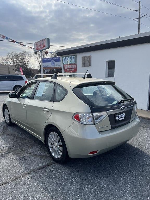 Subaru Impreza 2.5i Premium 5-Door 2009