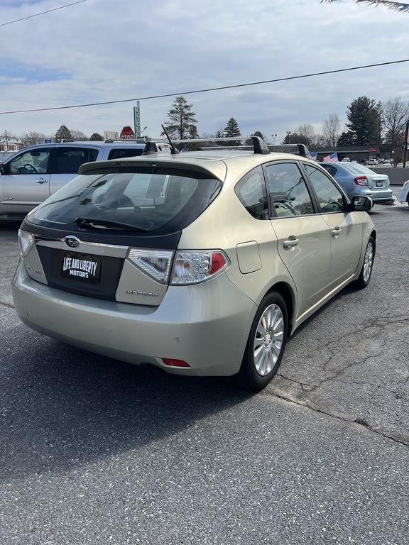 Subaru Impreza 2.5i Premium 5-Door 2009