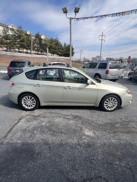 Subaru Impreza 2.5i Premium 5-Door 2009