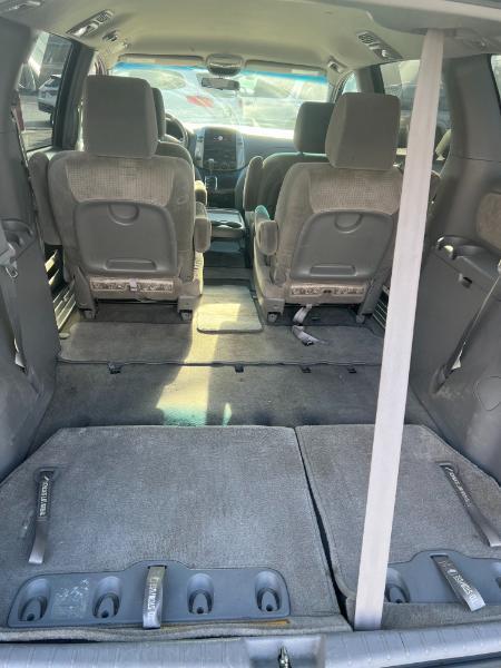 Toyota Sienna CE FWD 7 Passenger 2010