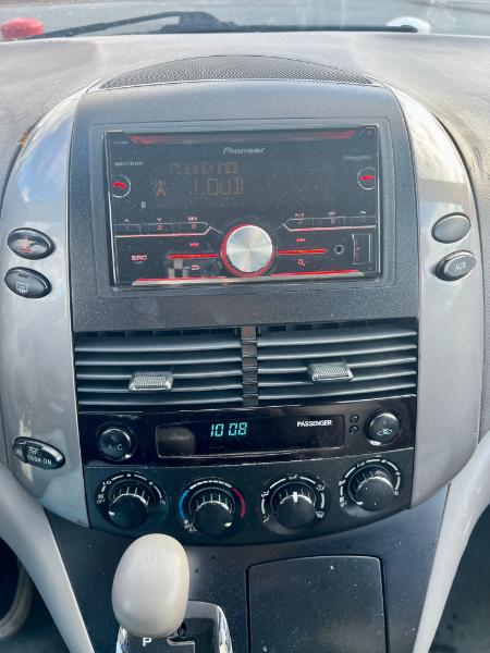 Toyota Sienna CE FWD 7 Passenger 2010