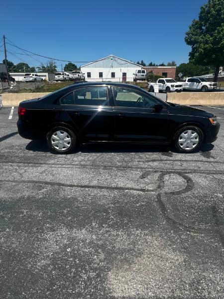 Volkswagen Jetta S 2014