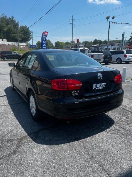 Volkswagen Jetta S 2014