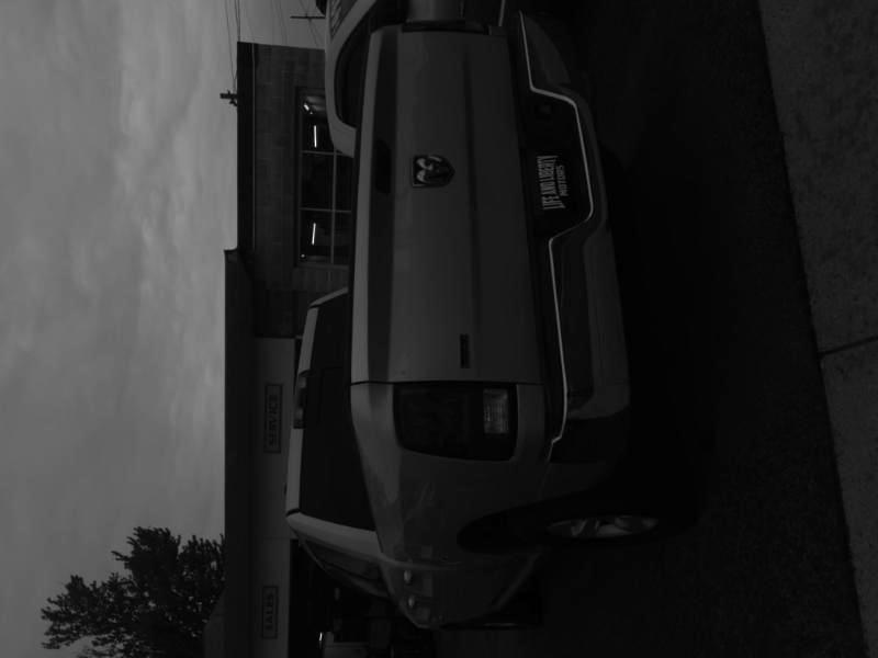 RAM 1500 SLT Crew Cab SWB 4WD 2017
