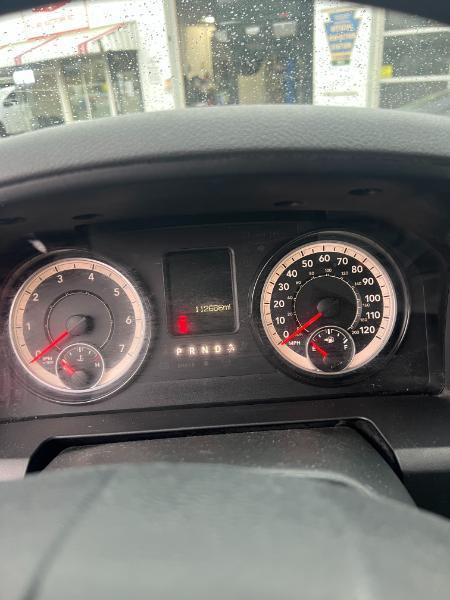 RAM 1500 SLT Crew Cab SWB 4WD 2017