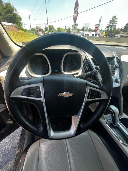 Chevrolet Equinox 2LT 2WD 2011