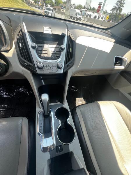 Chevrolet Equinox 2LT 2WD 2011