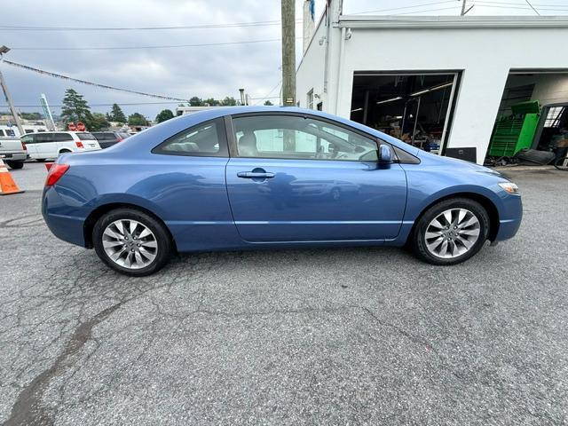 Honda Civic EX Coupe 5-Speed AT 2009