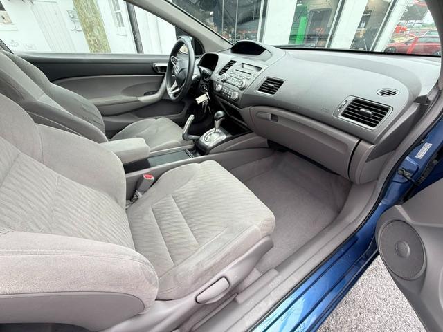 Honda Civic EX Coupe 5-Speed AT 2009