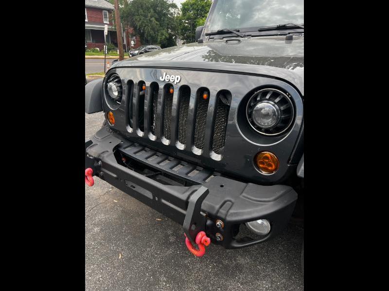 2010 Jeep Wrangler Sport's photo