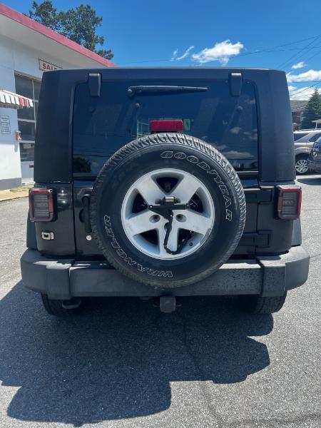 Jeep Wrangler Sport 4WD 2010