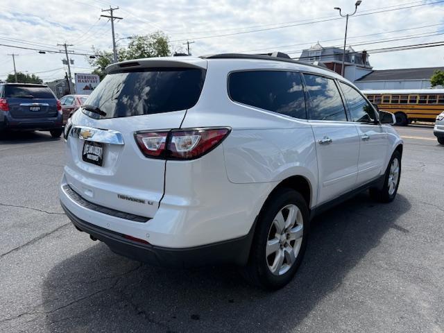 Chevrolet Traverse LS AWD w/PDC 2014
