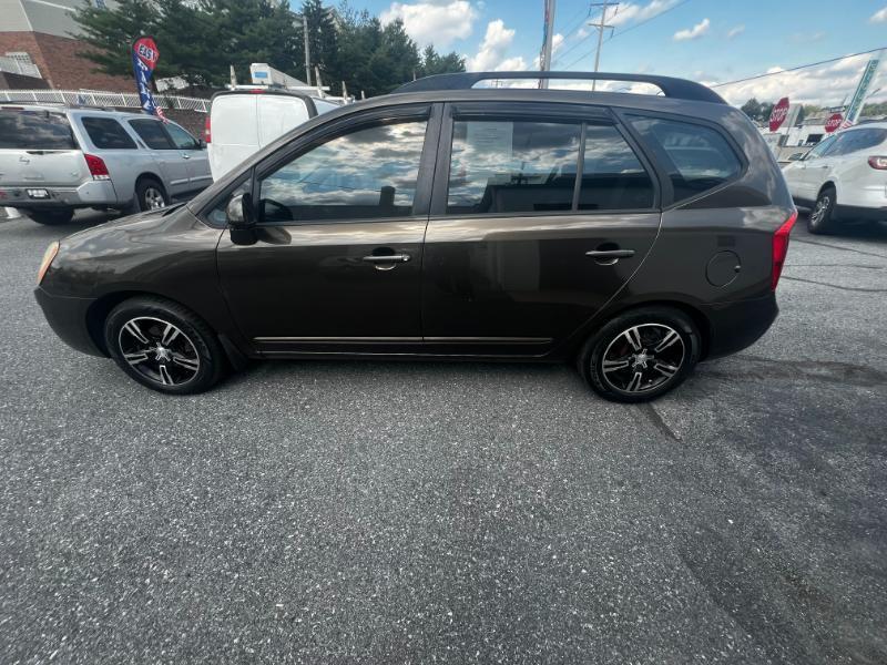 Kia Rondo Base 2009