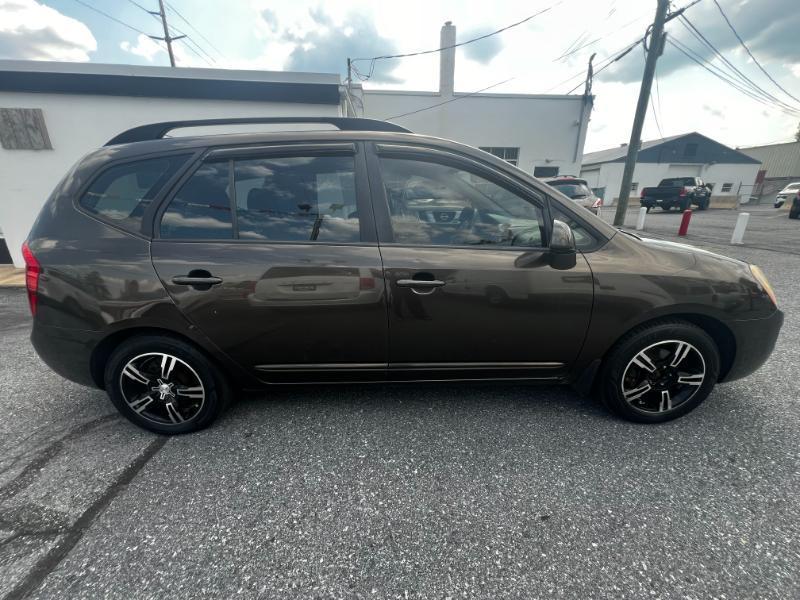 Kia Rondo Base 2009