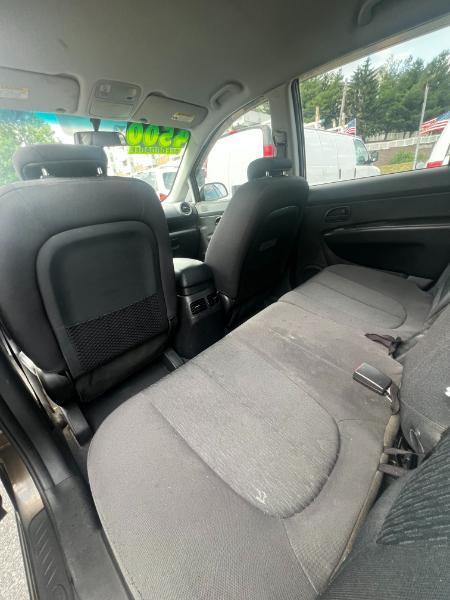 Kia Rondo Base 2009