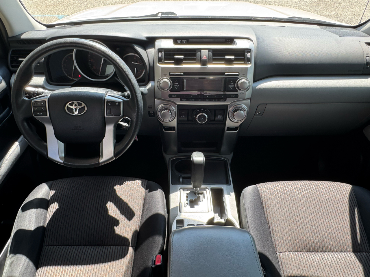 Toyota 4Runner  2013 Toyota 4Runner  2013