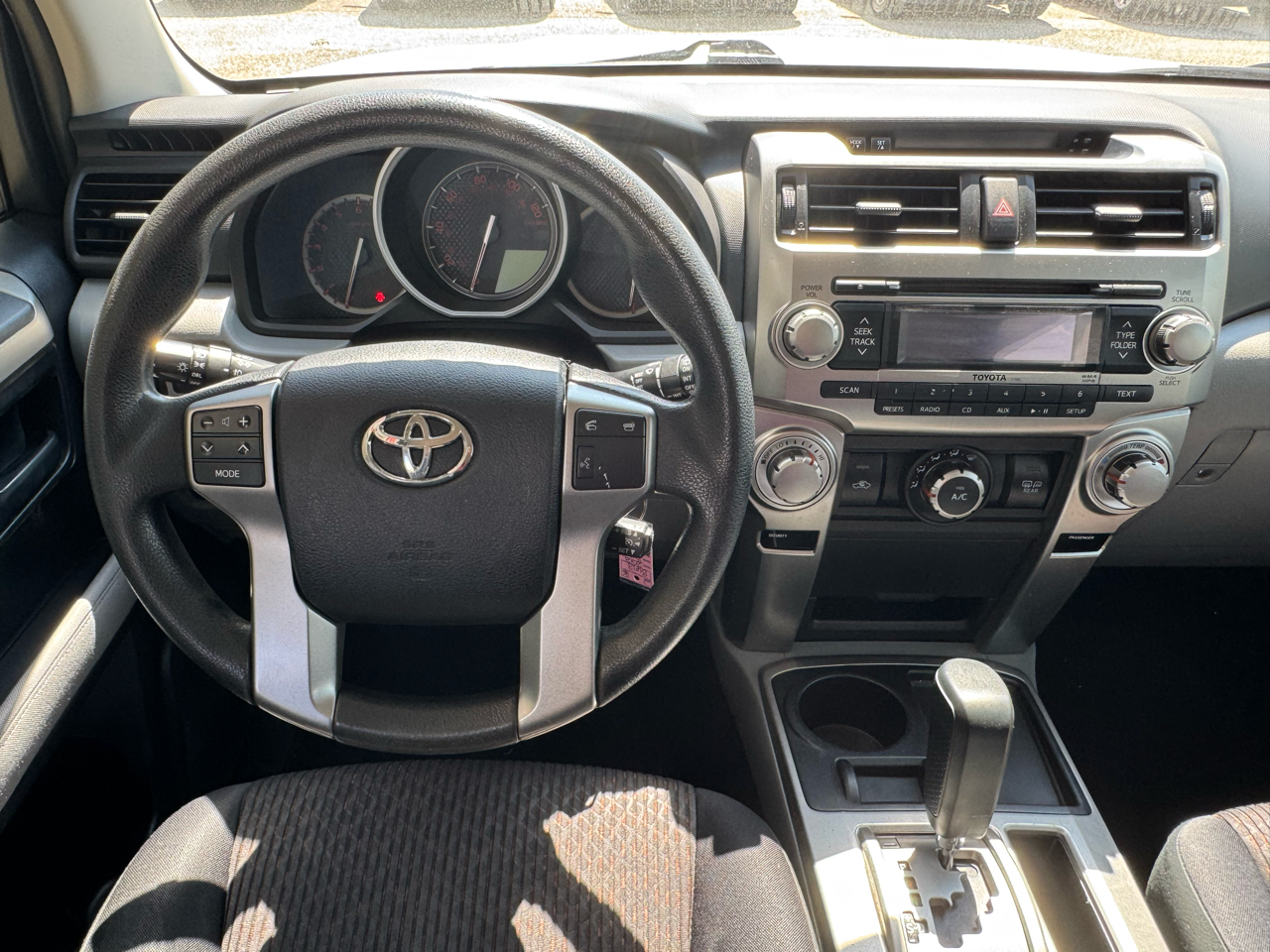 Toyota 4Runner  2013 Toyota 4Runner  2013