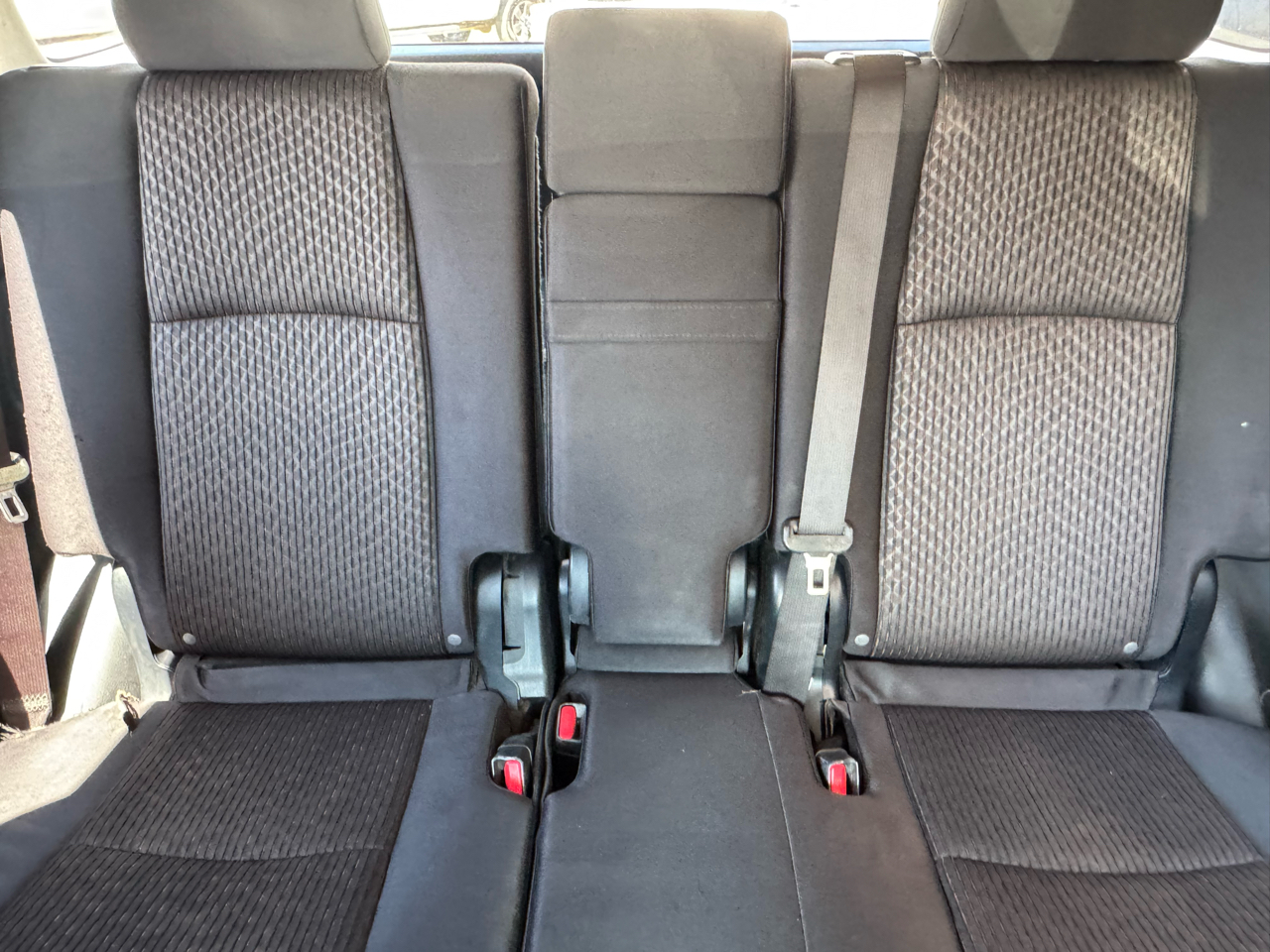 Toyota 4Runner  2013 Toyota 4Runner  2013