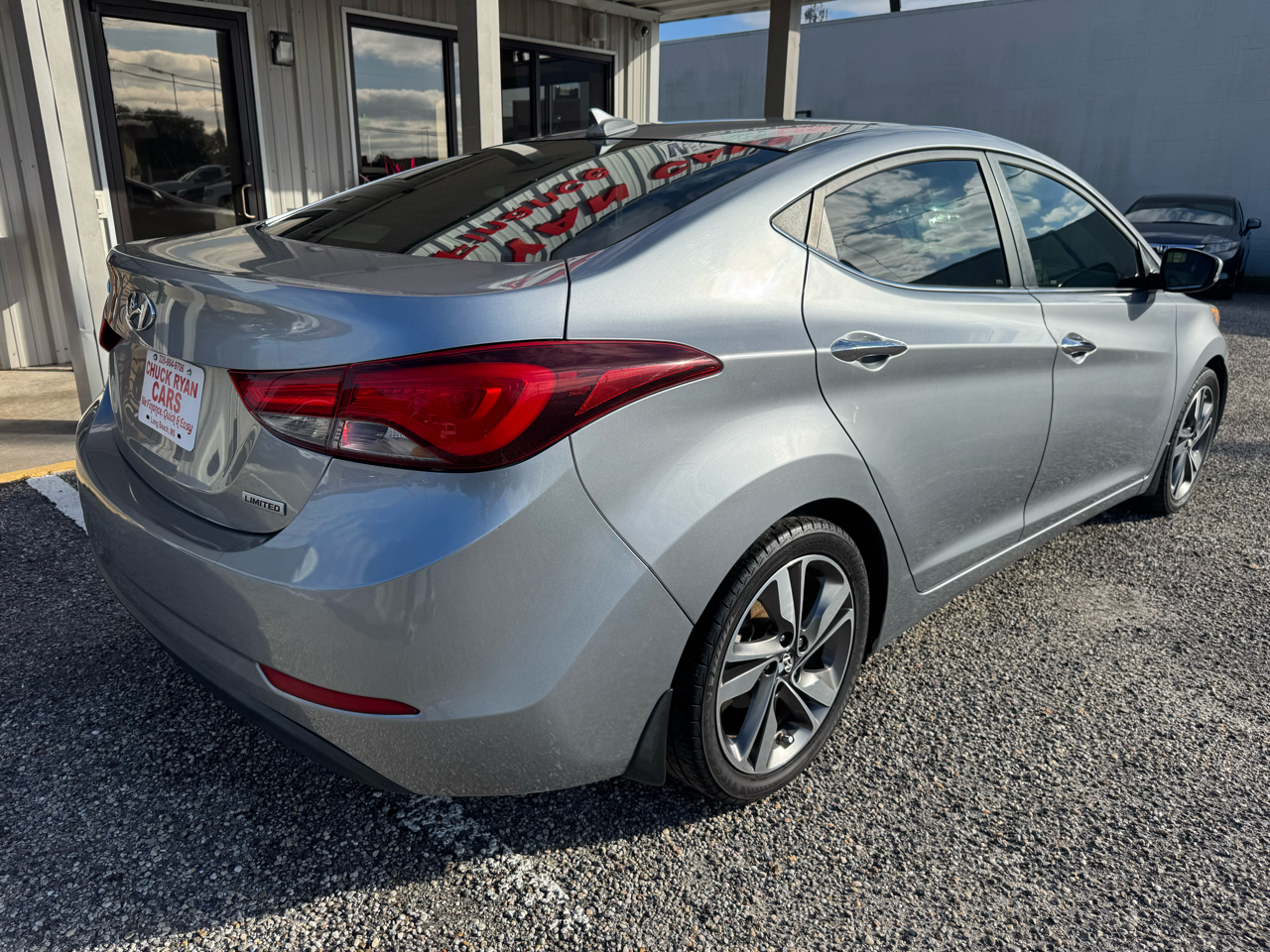 Hyundai Elantra  2015
