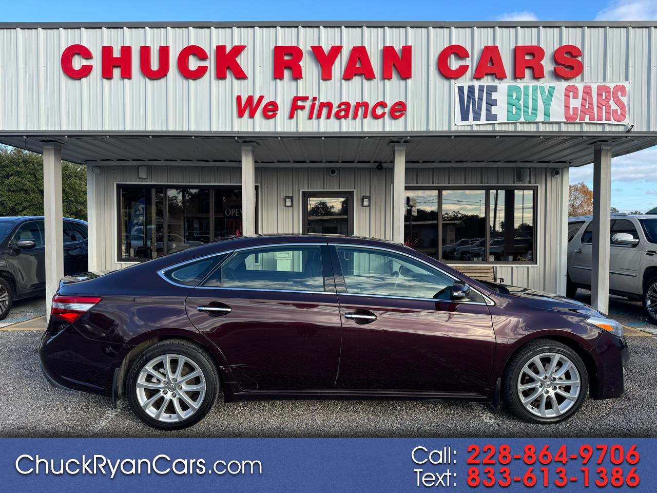 2013 Toyota Avalon XLE's photo