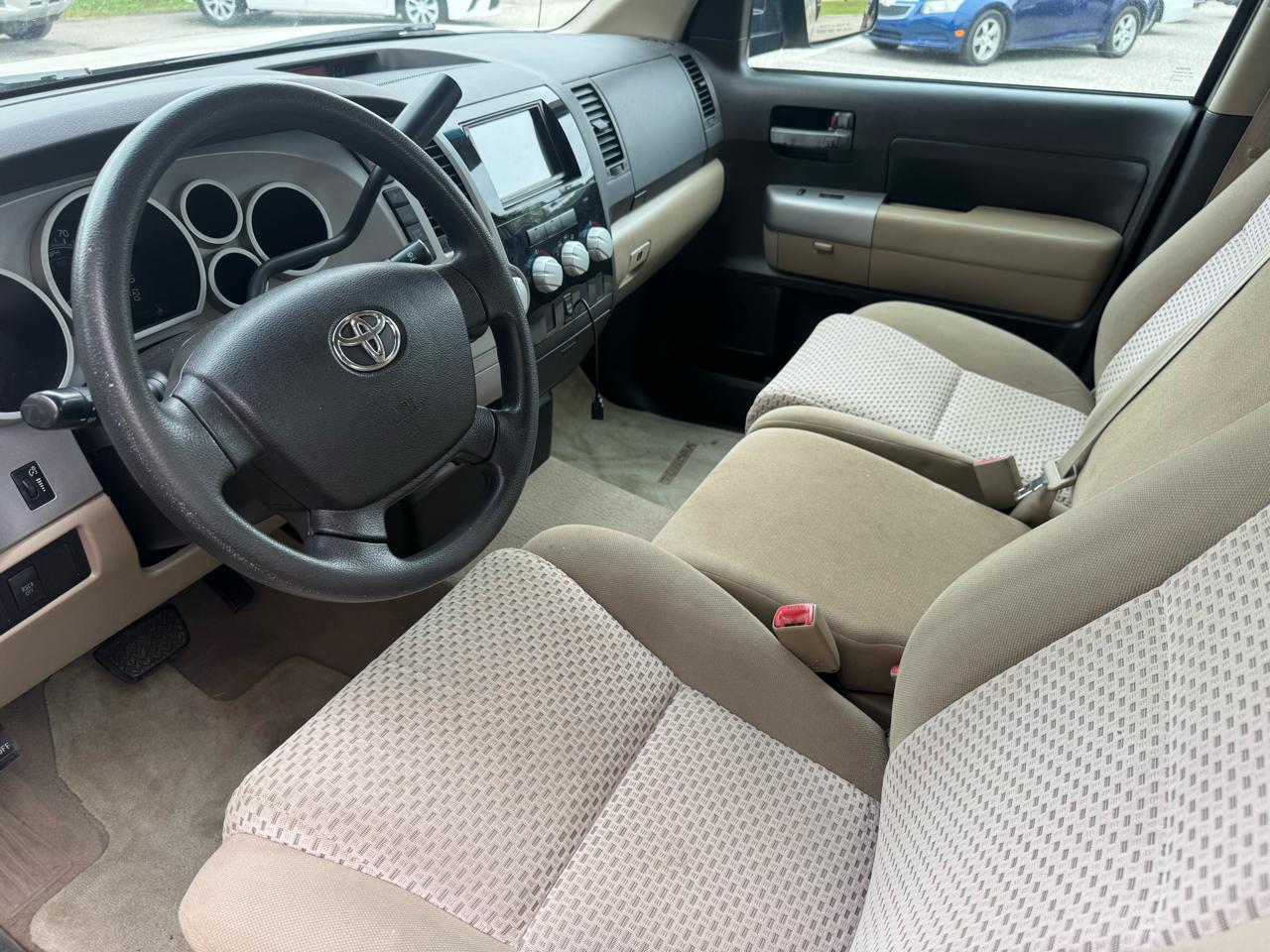 Toyota Tundra  2008
