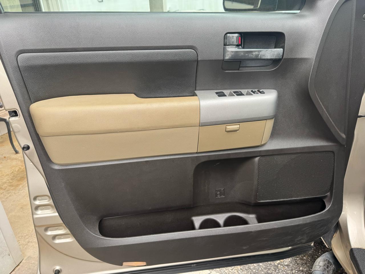 Toyota Tundra  2008