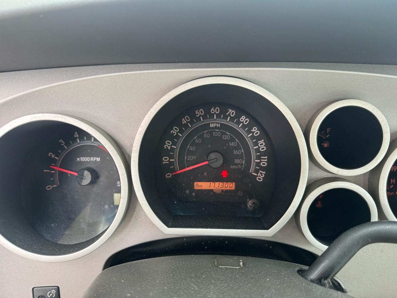Toyota Tundra  2008