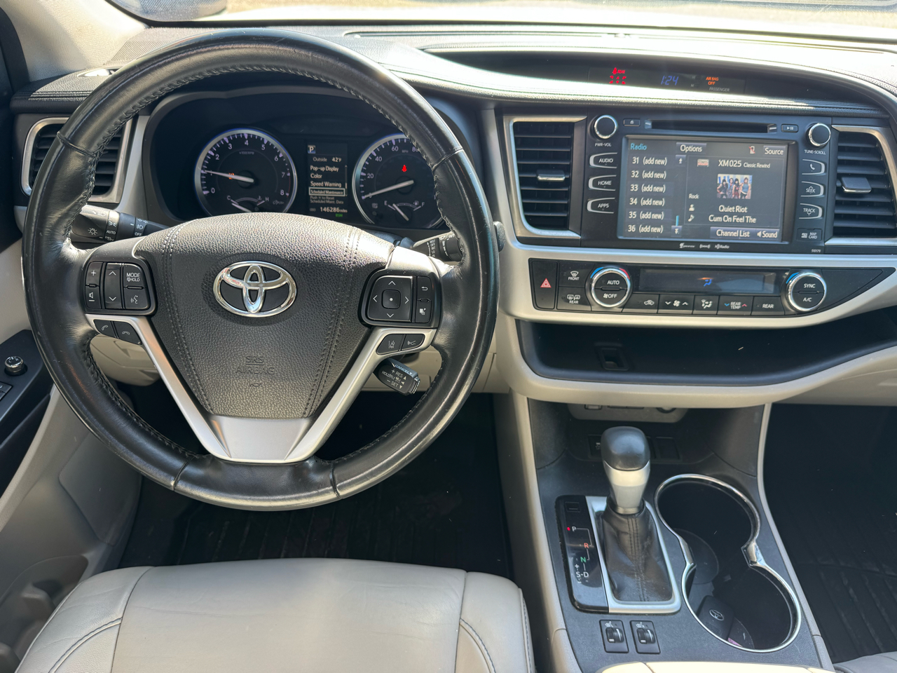Toyota Highlander  2017