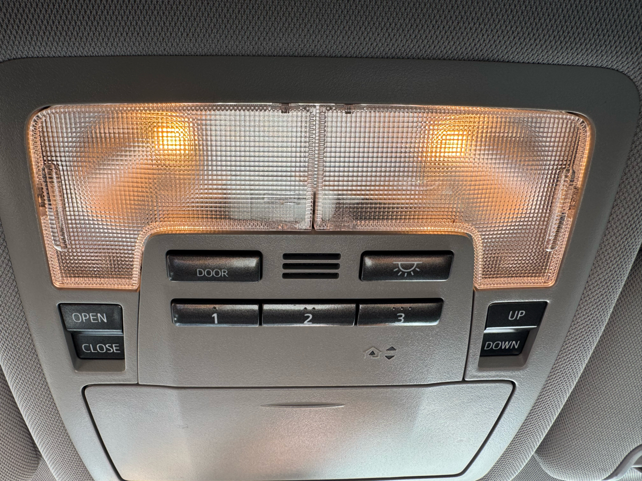 Toyota Highlander  2017