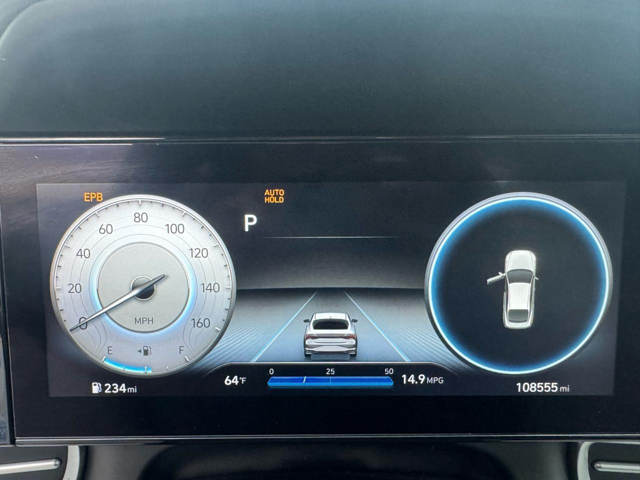 Hyundai Elantra  2022