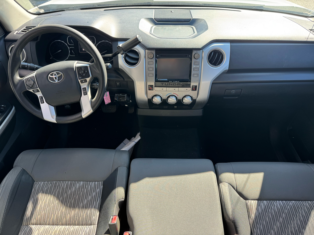 Toyota Tundra  2018