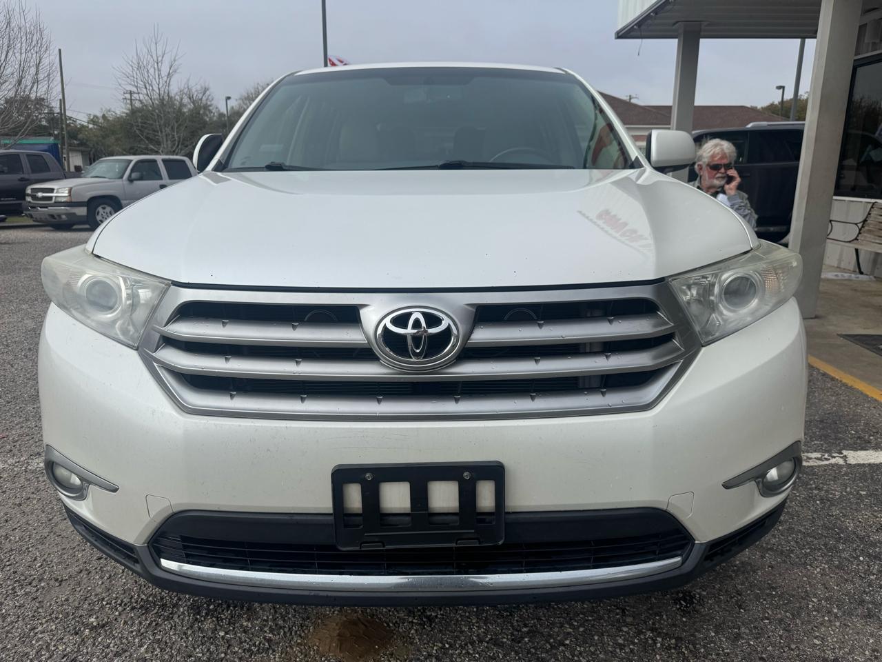 Toyota Highlander  2013