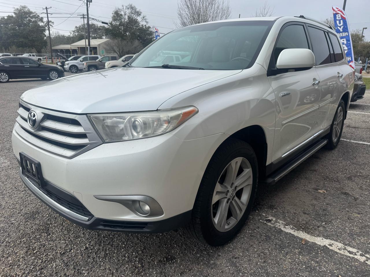 Toyota Highlander  2013