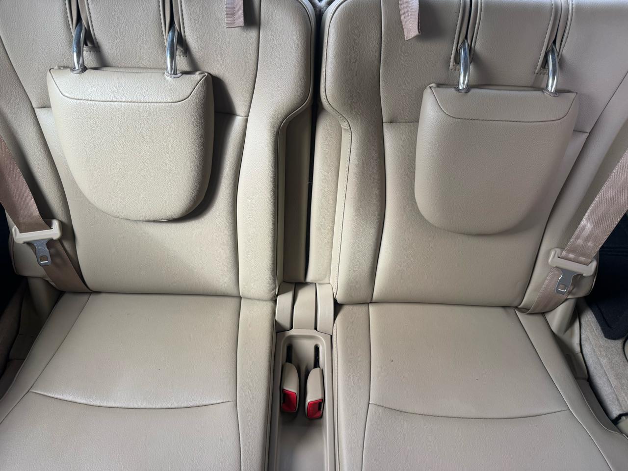 Toyota Highlander  2013