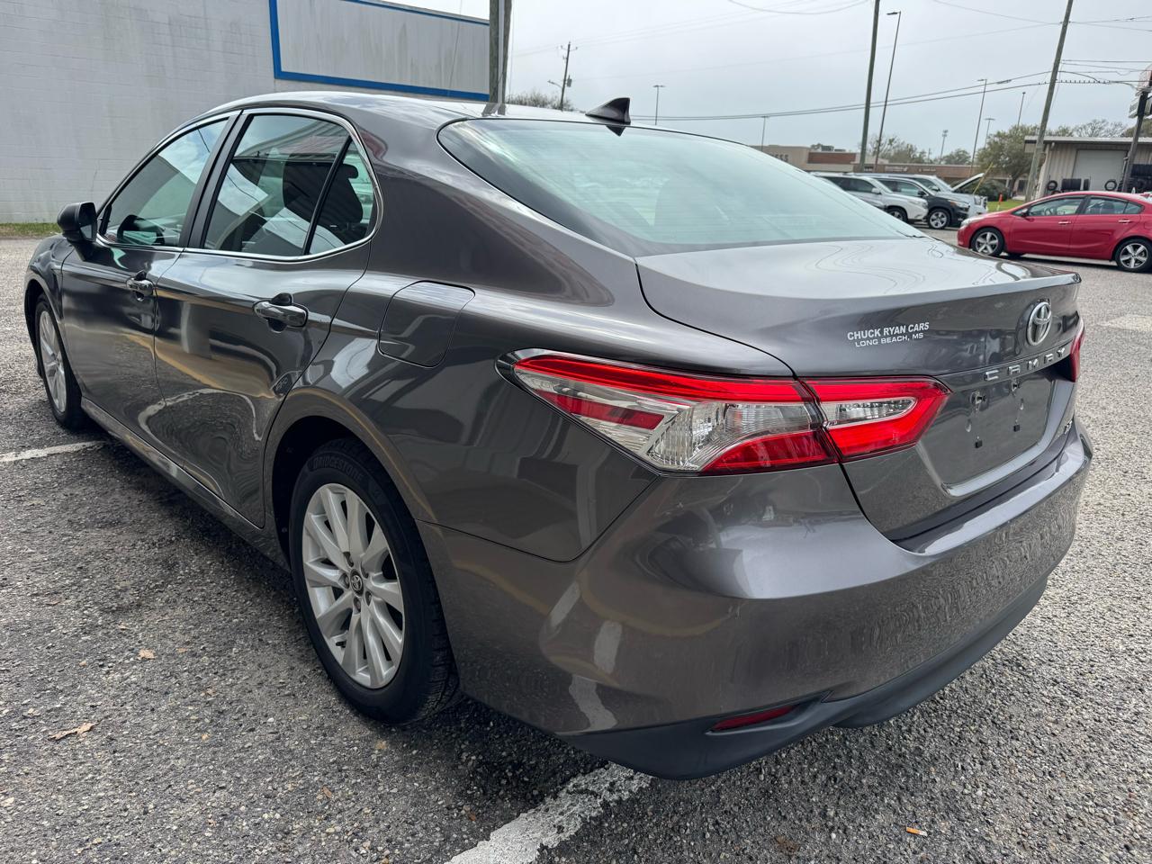 Toyota Camry  2019